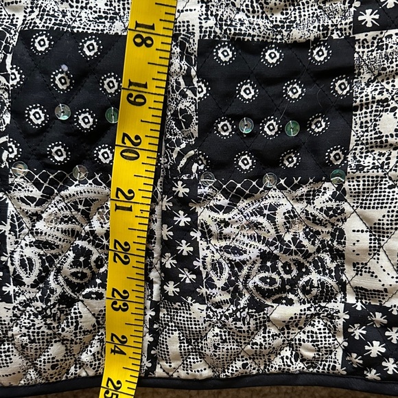 SilkLand Vintage Quilted Patchwork 100% Silk Jacket Black White Large Sequins - Picture 8 of 8